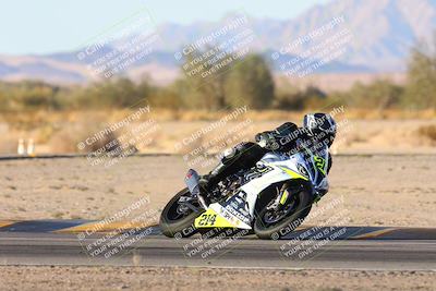 media/Nov-16-2024-CVMA (Sat) [[0e4bb1f32f]]/Race 11-Amateur Supersport Open/